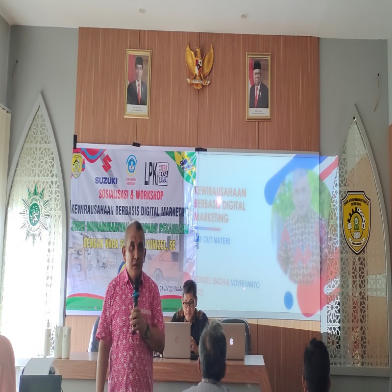 SOSIALISASI & WORKSHOP KEWIRAUSAHAAN BERBASIS DIGITAL MARKETING OLEH BAPAK YUNIZEL, SE.