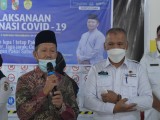 KADIS PENDIDIKAN RIAU HADIR PADA KEGIATAN VAKSINASI SISWA DAN UMUM DI SMK MUTI PEKANBARU