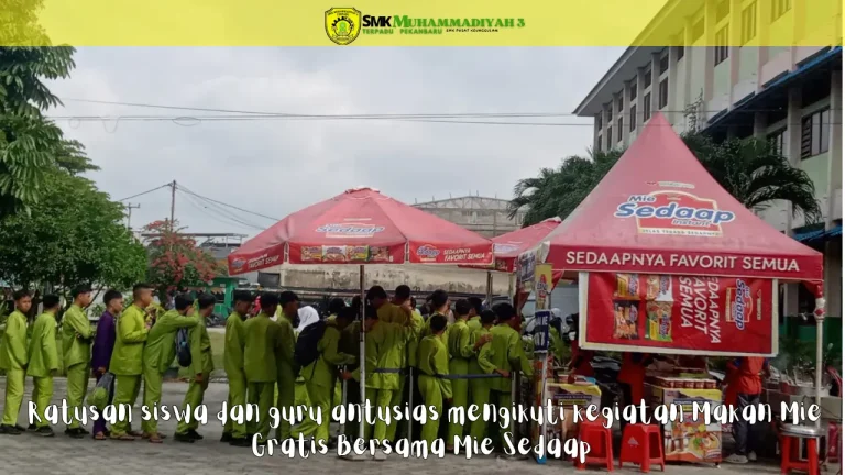 Mie Sedaap Bagikan Ribuan Porsi Mie Gratis